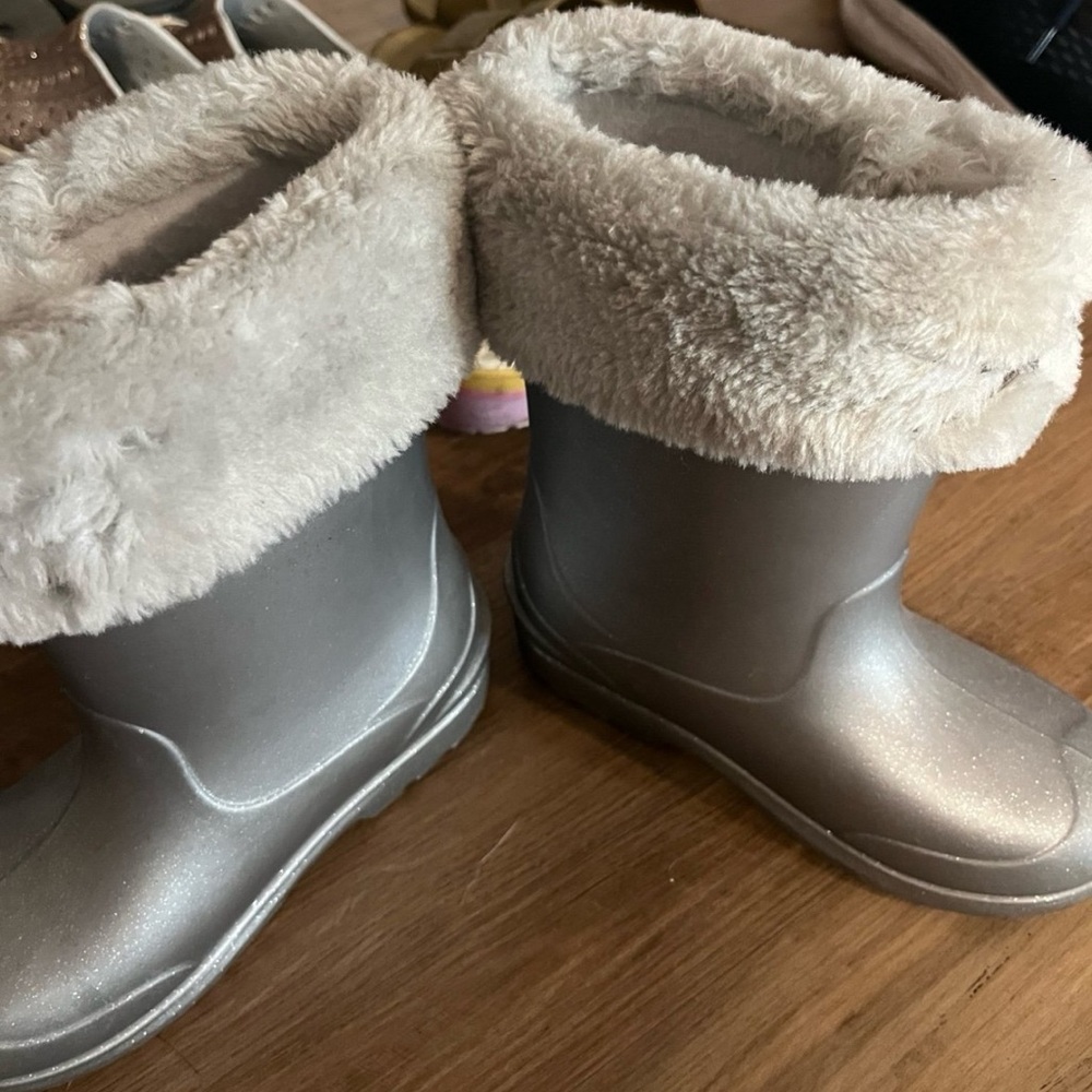 Stride Rite Gecko Rainboots - Picture 4 of 6